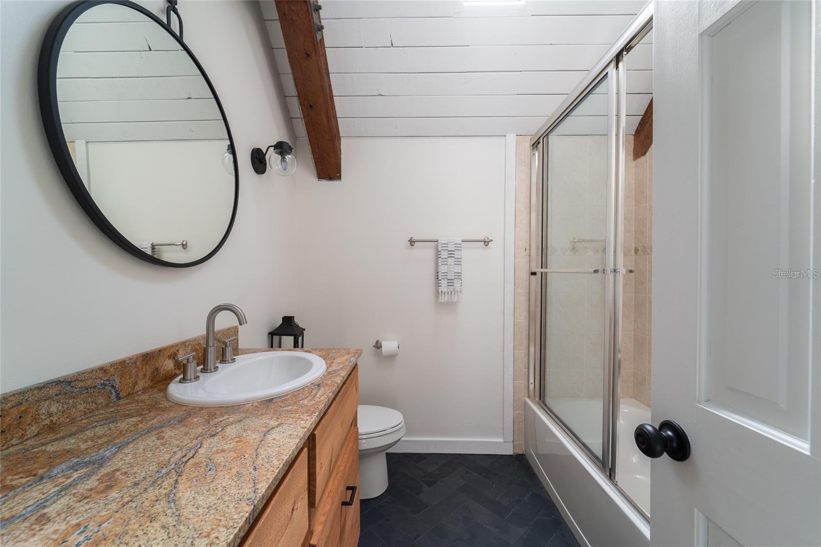 WOODFIELD RIVER OAKS - Residential Lease