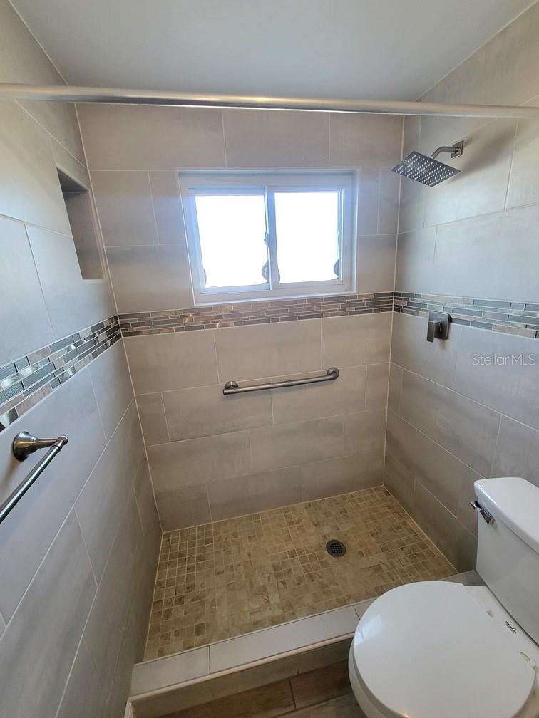 HOLIDAY LAKE ESTATES - Residential