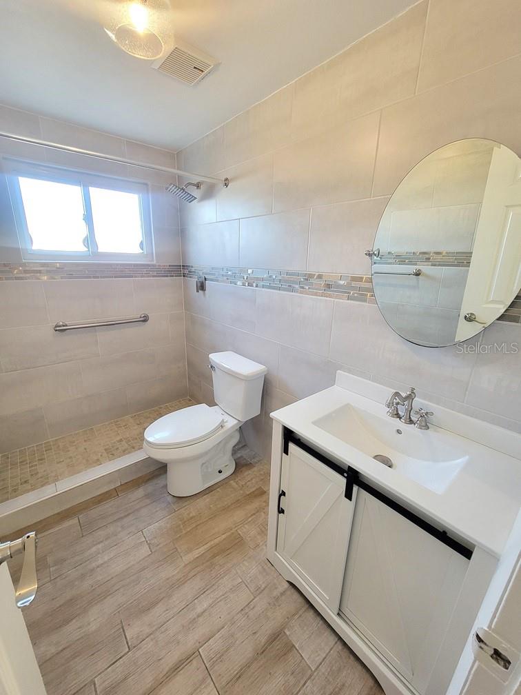 HOLIDAY LAKE ESTATES - Residential