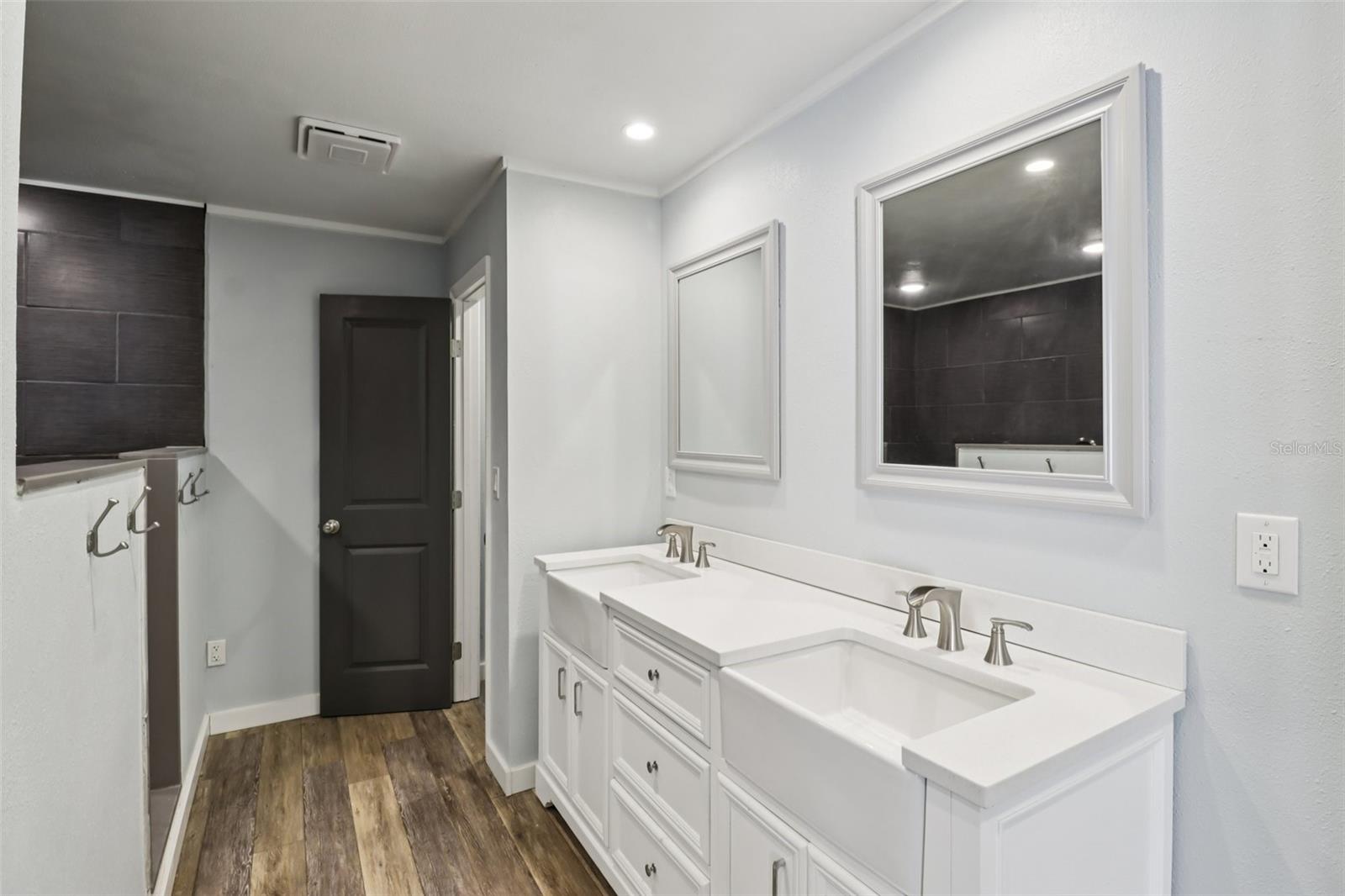 FLORIDA SHORES UN #7 - Residential