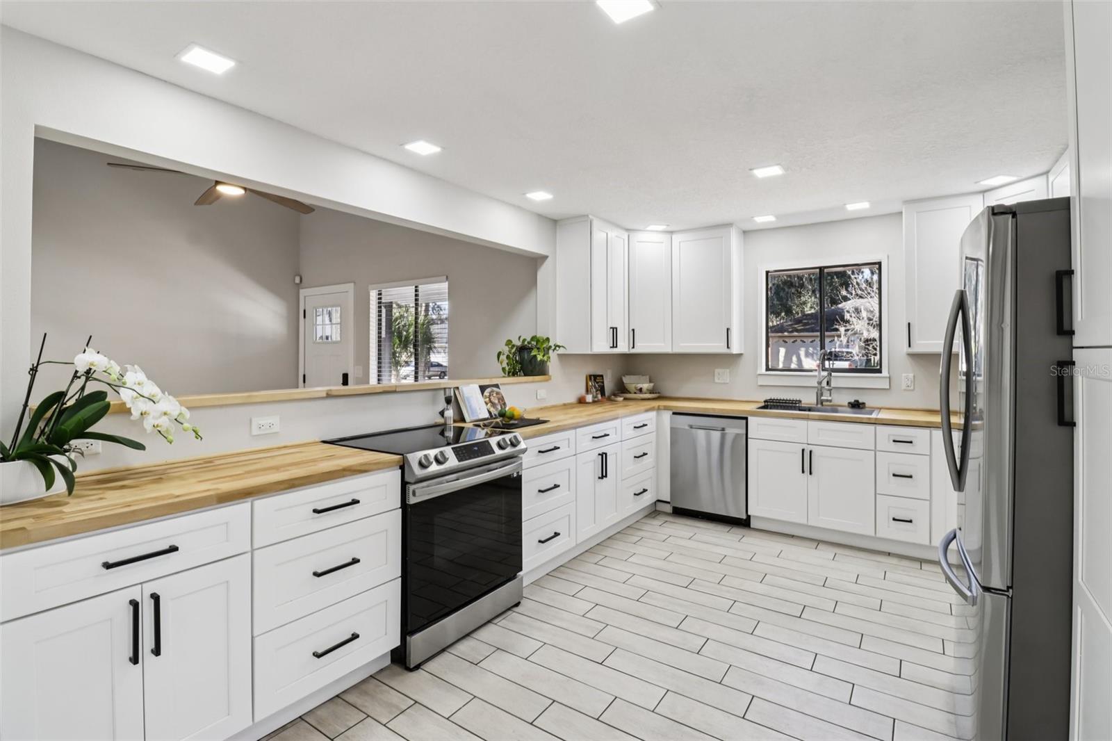 FLORIDA SHORES UN #7 - Residential