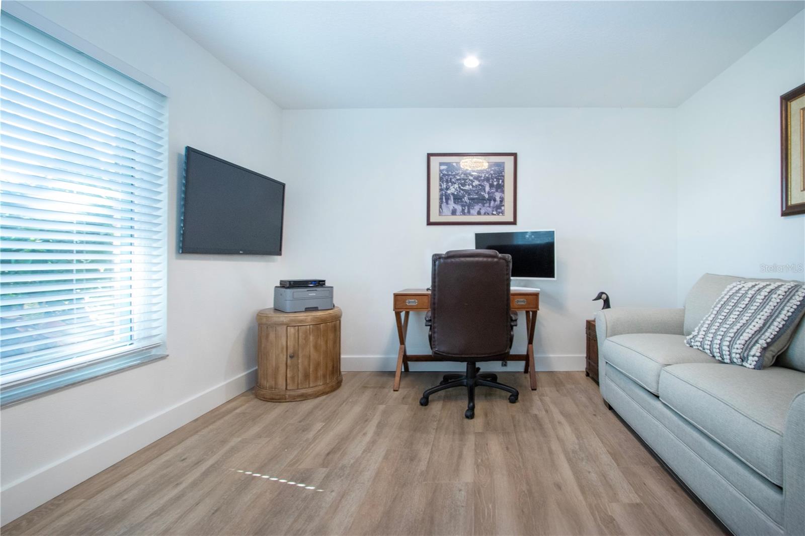 BAY LAKE ESTATES PH I - Residential