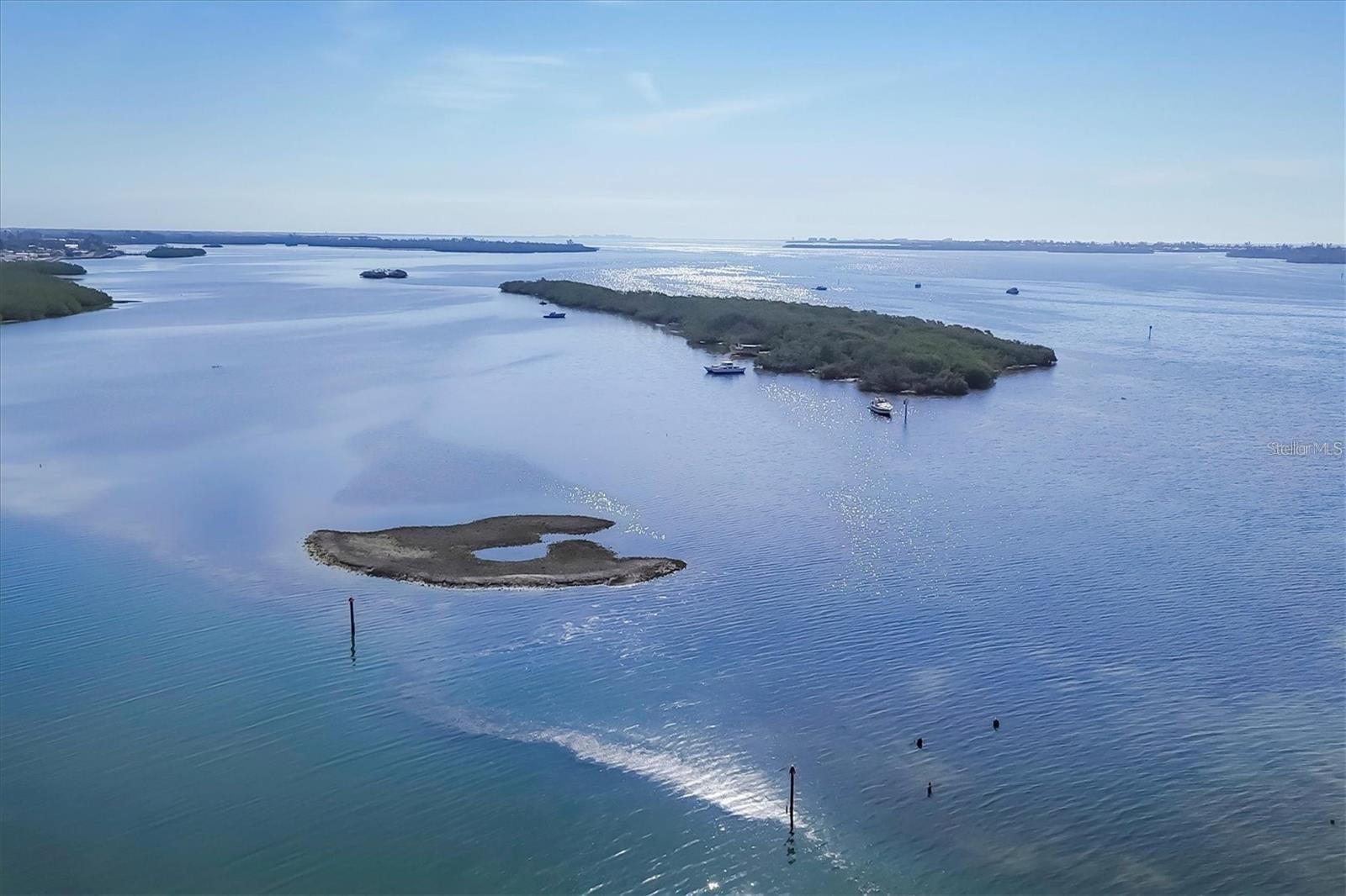 BAY LAKE ESTATES PH I - Residential