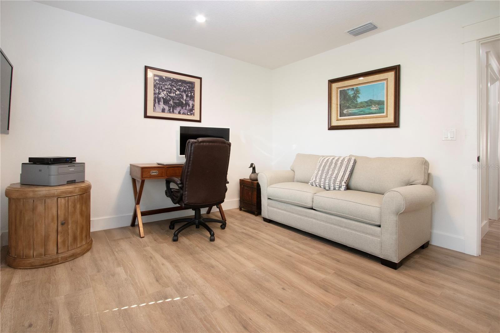 BAY LAKE ESTATES PH I - Residential