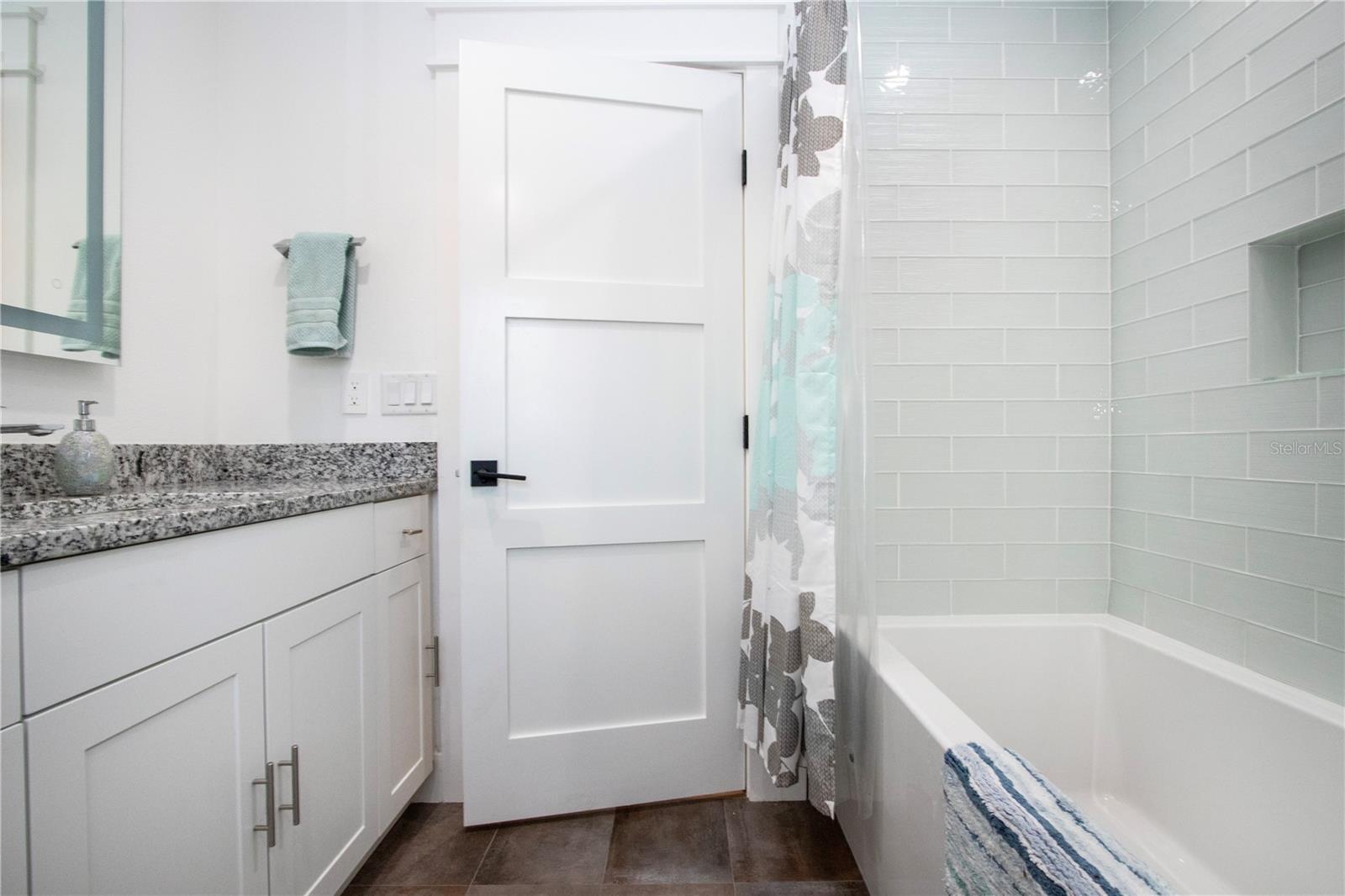 BAY LAKE ESTATES PH I - Residential