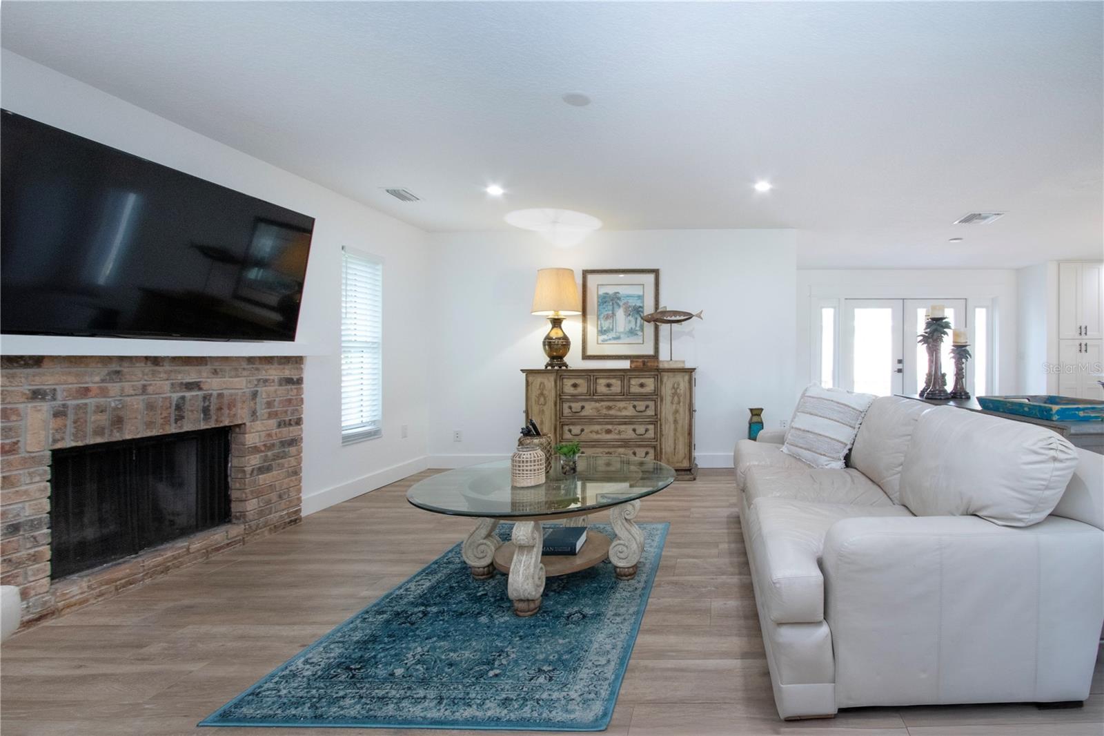 BAY LAKE ESTATES PH I - Residential