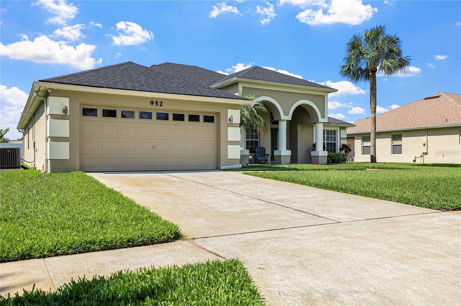 952 CHAMBERLIN TRAIL