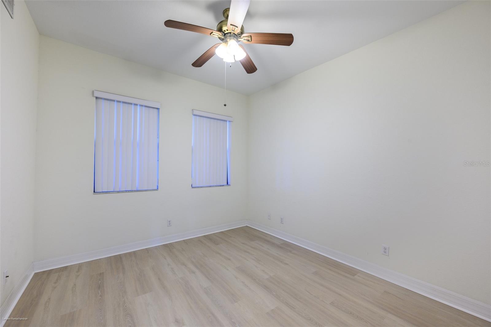 OUTLOOK COVE CONDOMINIUM - Residential Lease