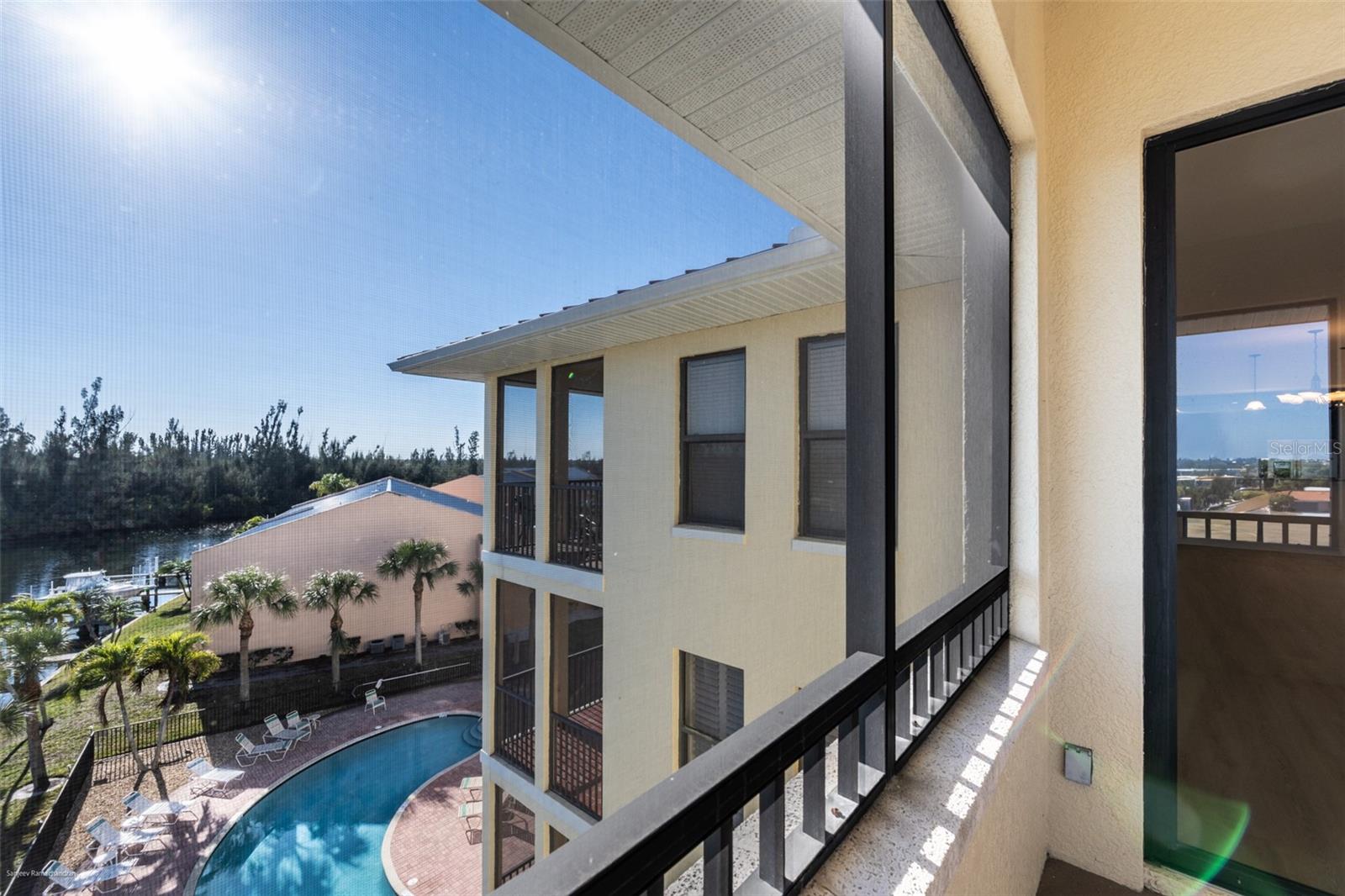 OUTLOOK COVE CONDOMINIUM - Residential Lease