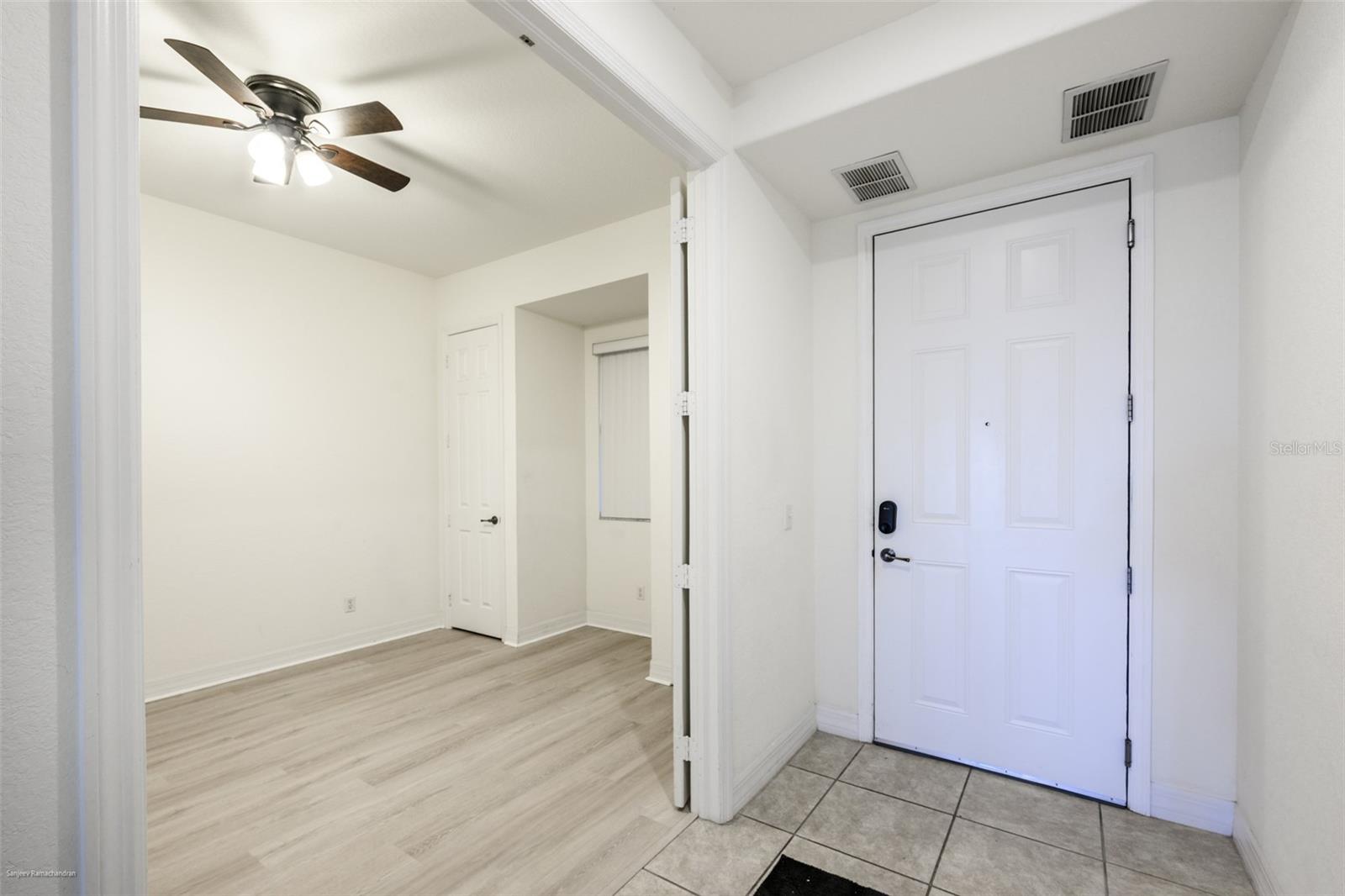 OUTLOOK COVE CONDOMINIUM - Residential Lease