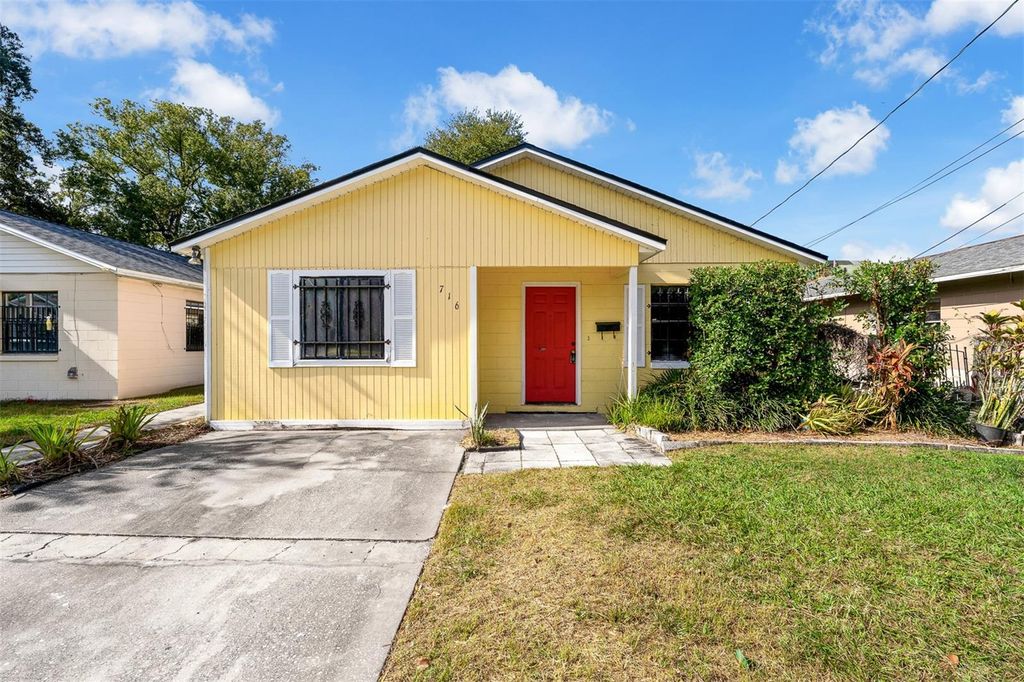 Photo of 716 Grove Avenue, Orlando, FL 32805 (MLS # O6360550)