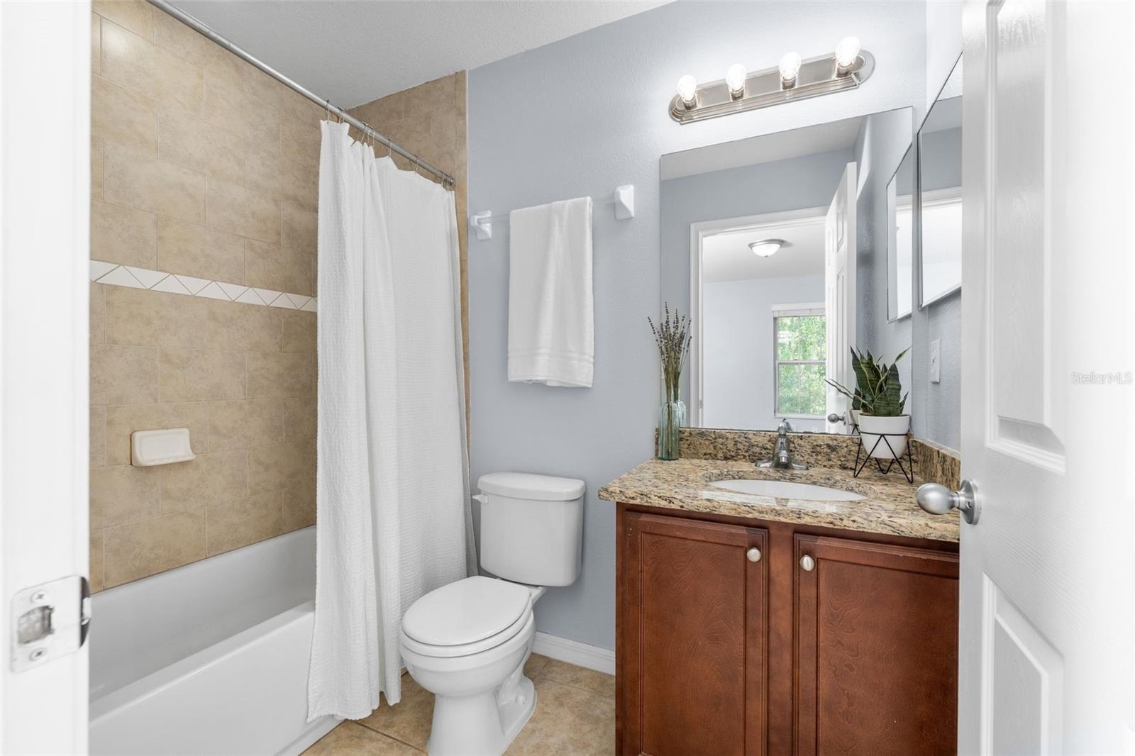 HAILEY FOREST CONDO - Residential