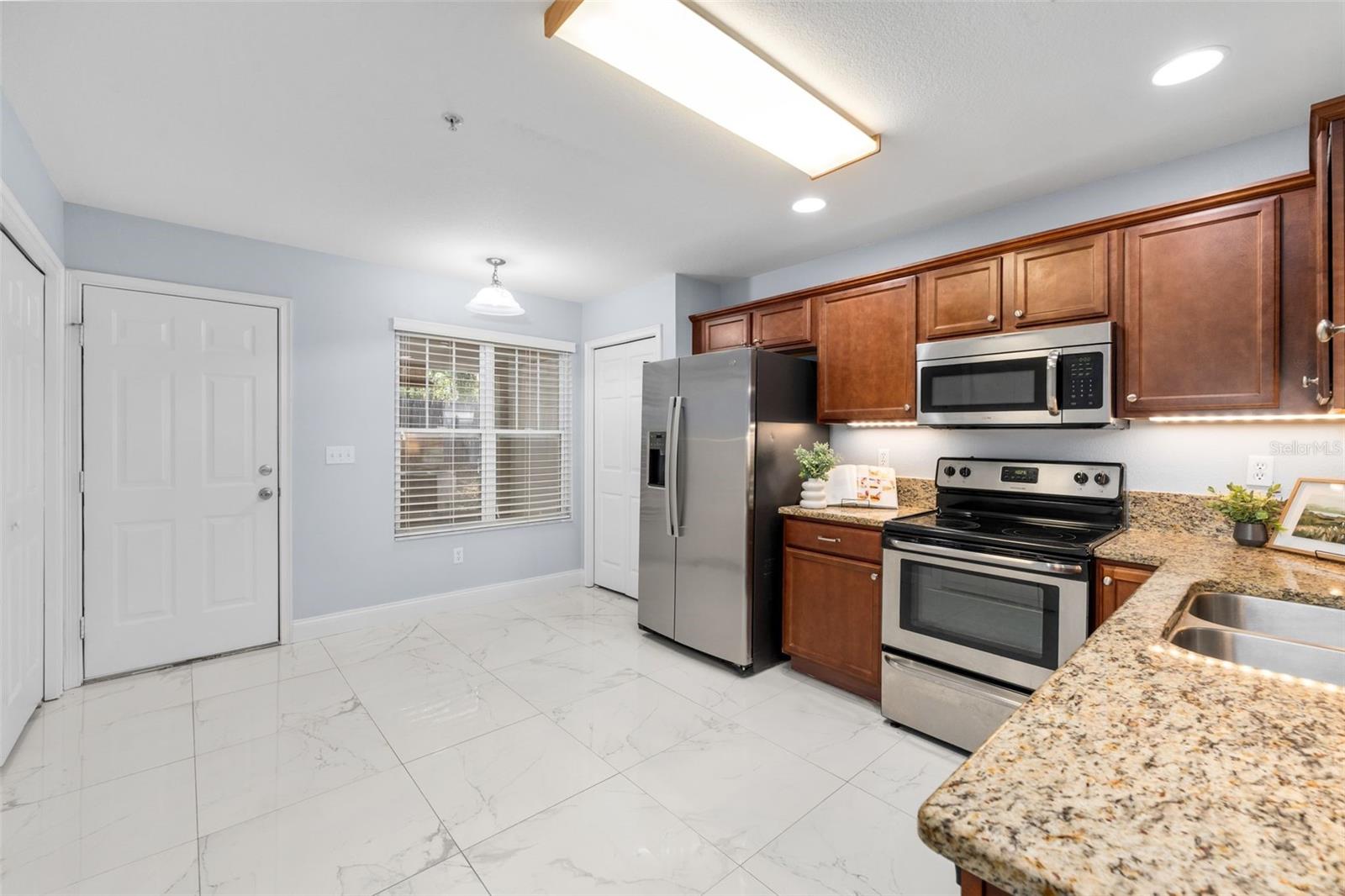 HAILEY FOREST CONDO - Residential