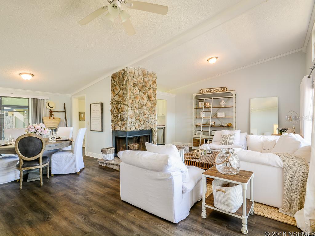 Riverwalk Condo - Residential