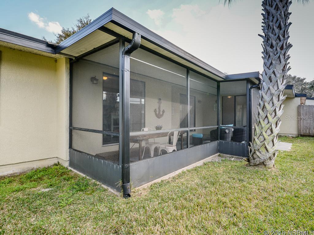 Riverwalk Condo - Residential