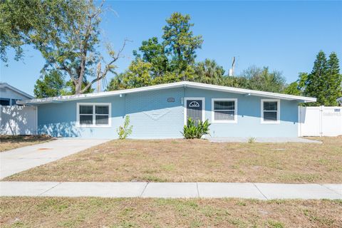 Photo of 4733 W Wyoming Avenue, Tampa, FL 33616 (MLS # TB8445661)