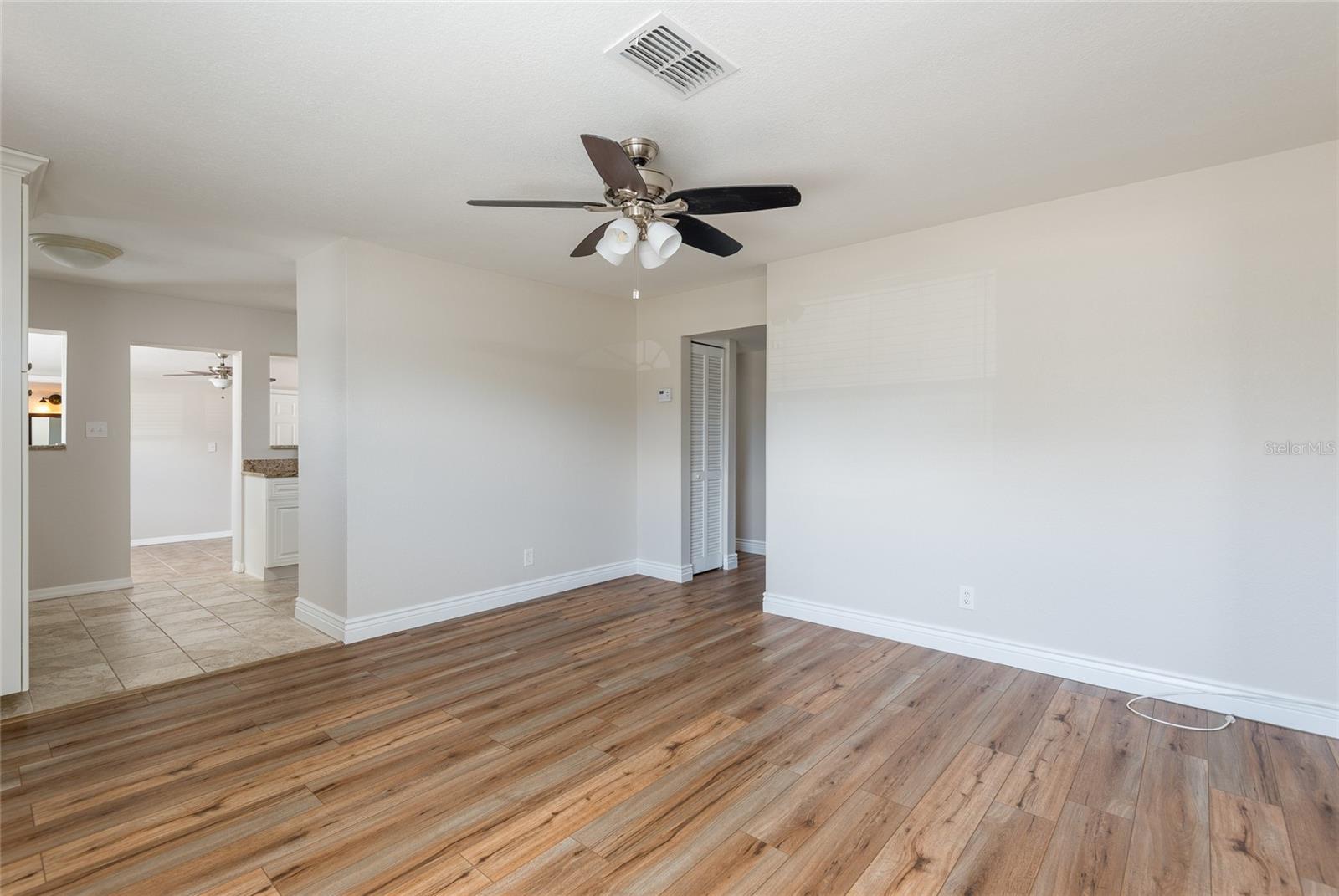 GANDY GARDENS 7 - Residential