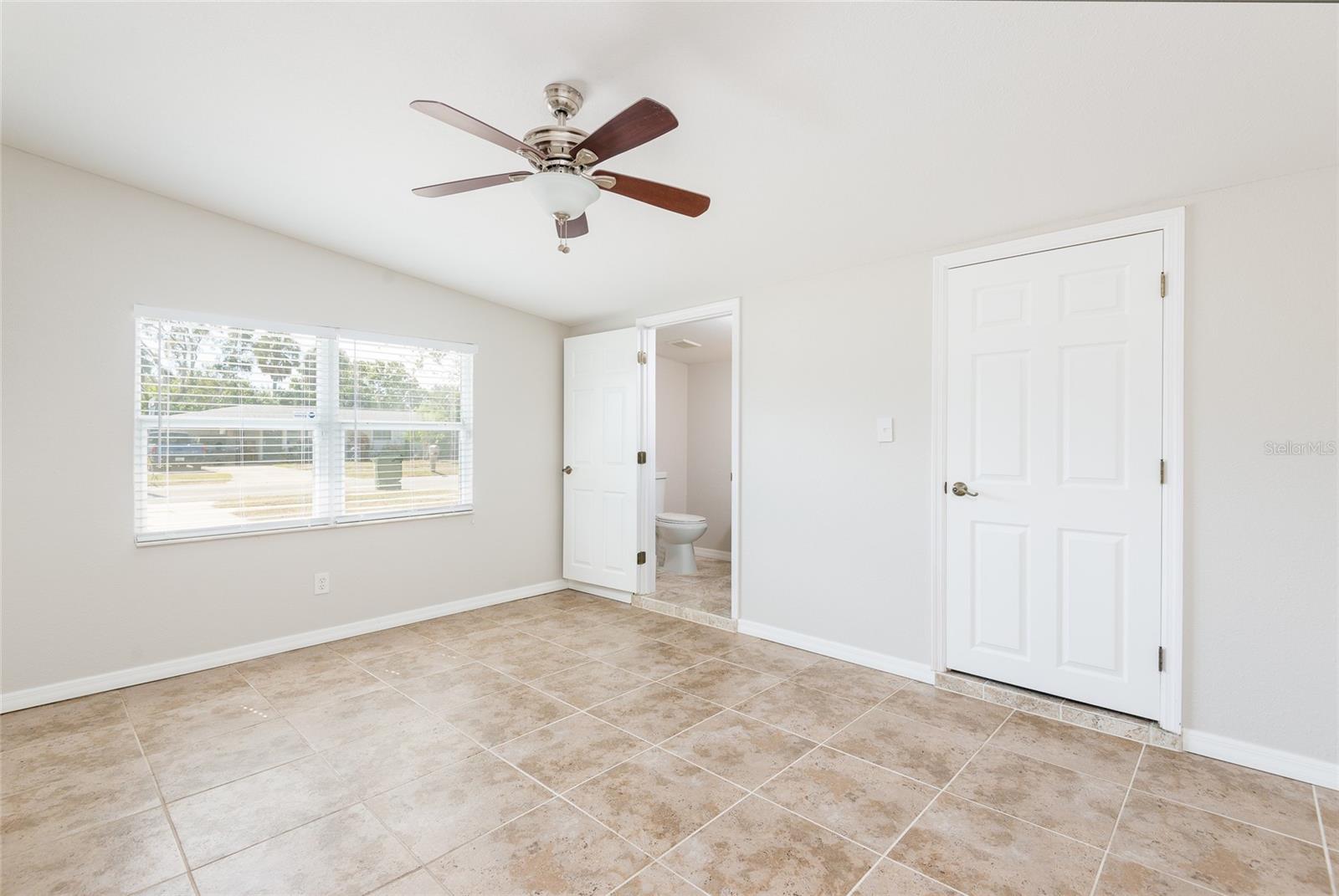 GANDY GARDENS 7 - Residential