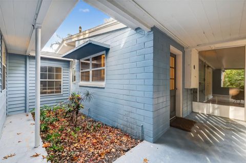 Tiny photo for 1726 Overlook Drive, Mount Dora, FL 32757 (MLS # G5105823)