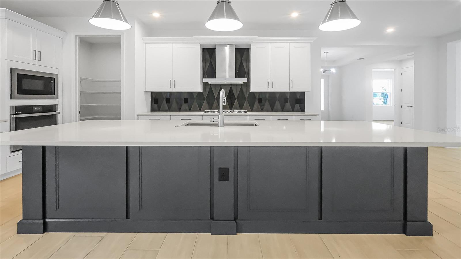 KH CW HAMMOCK OAKS LLC - Residential