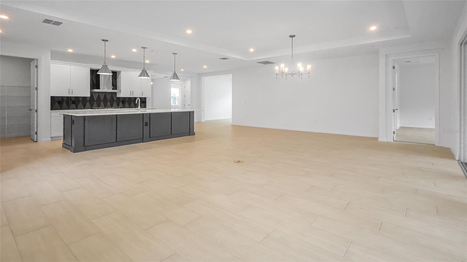 KH CW HAMMOCK OAKS LLC - Residential