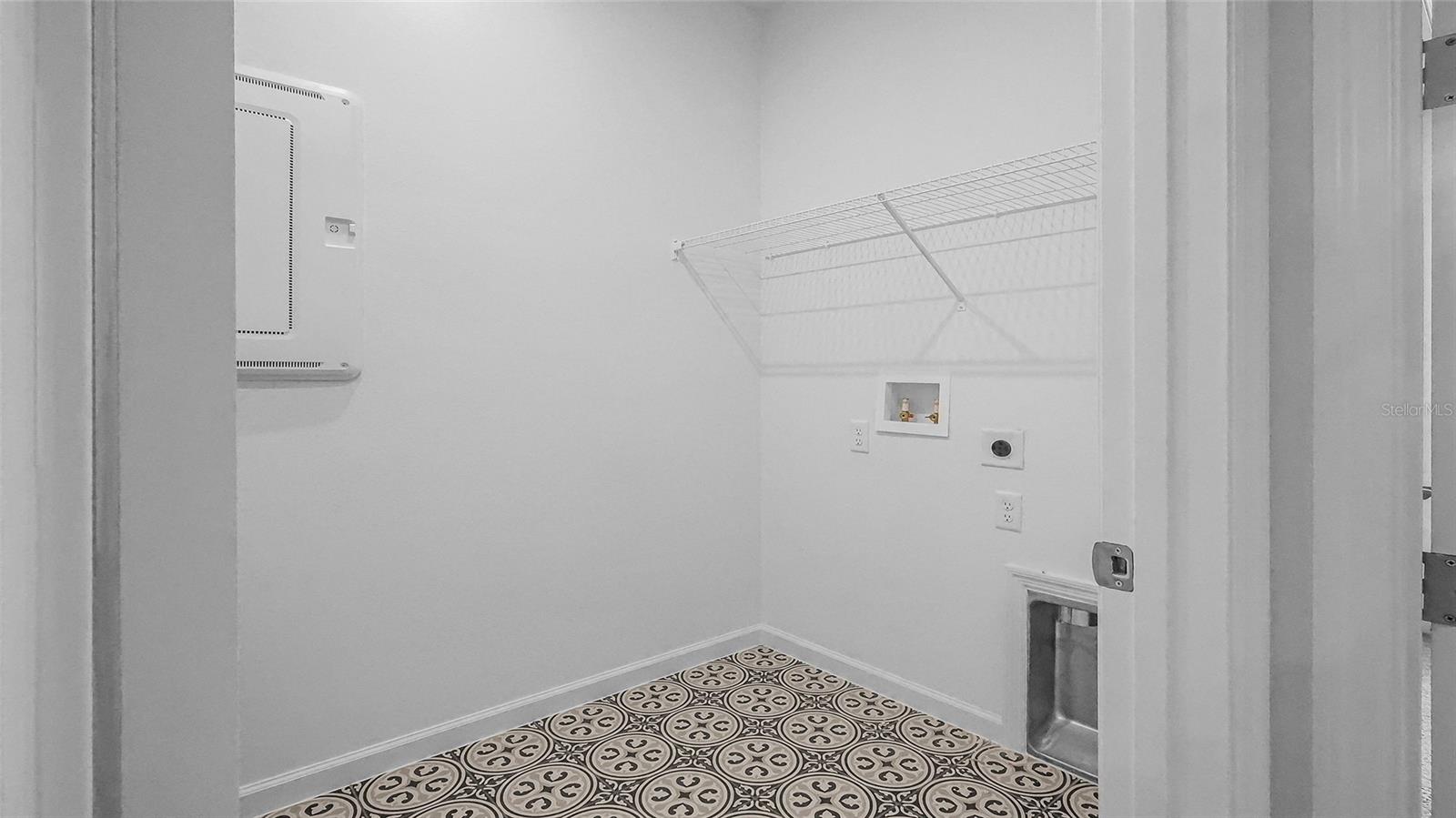 KH CW HAMMOCK OAKS LLC - Residential