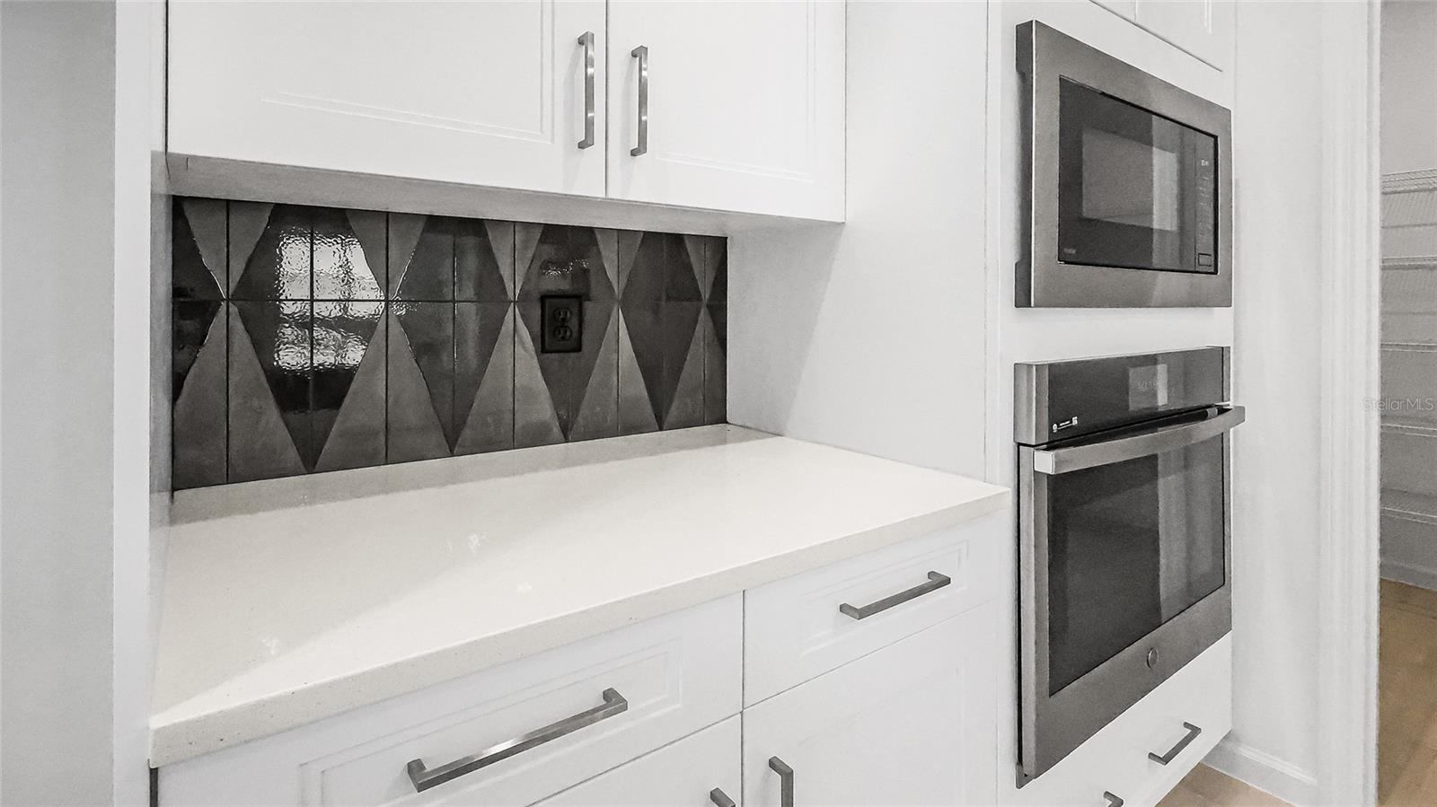 KH CW HAMMOCK OAKS LLC - Residential