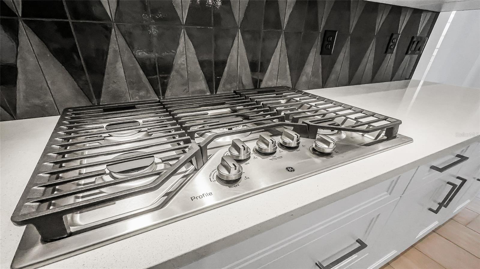 KH CW HAMMOCK OAKS LLC - Residential