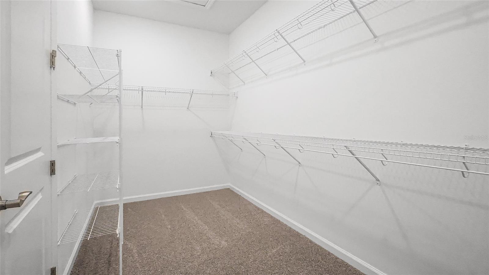 KH CW HAMMOCK OAKS LLC - Residential