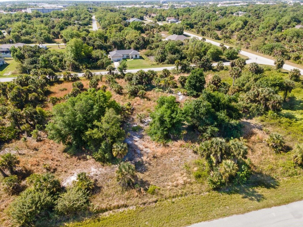 Photo of 19053 Sheriff Avenue, Port Charlotte, FL 33954 (MLS # C7502820)