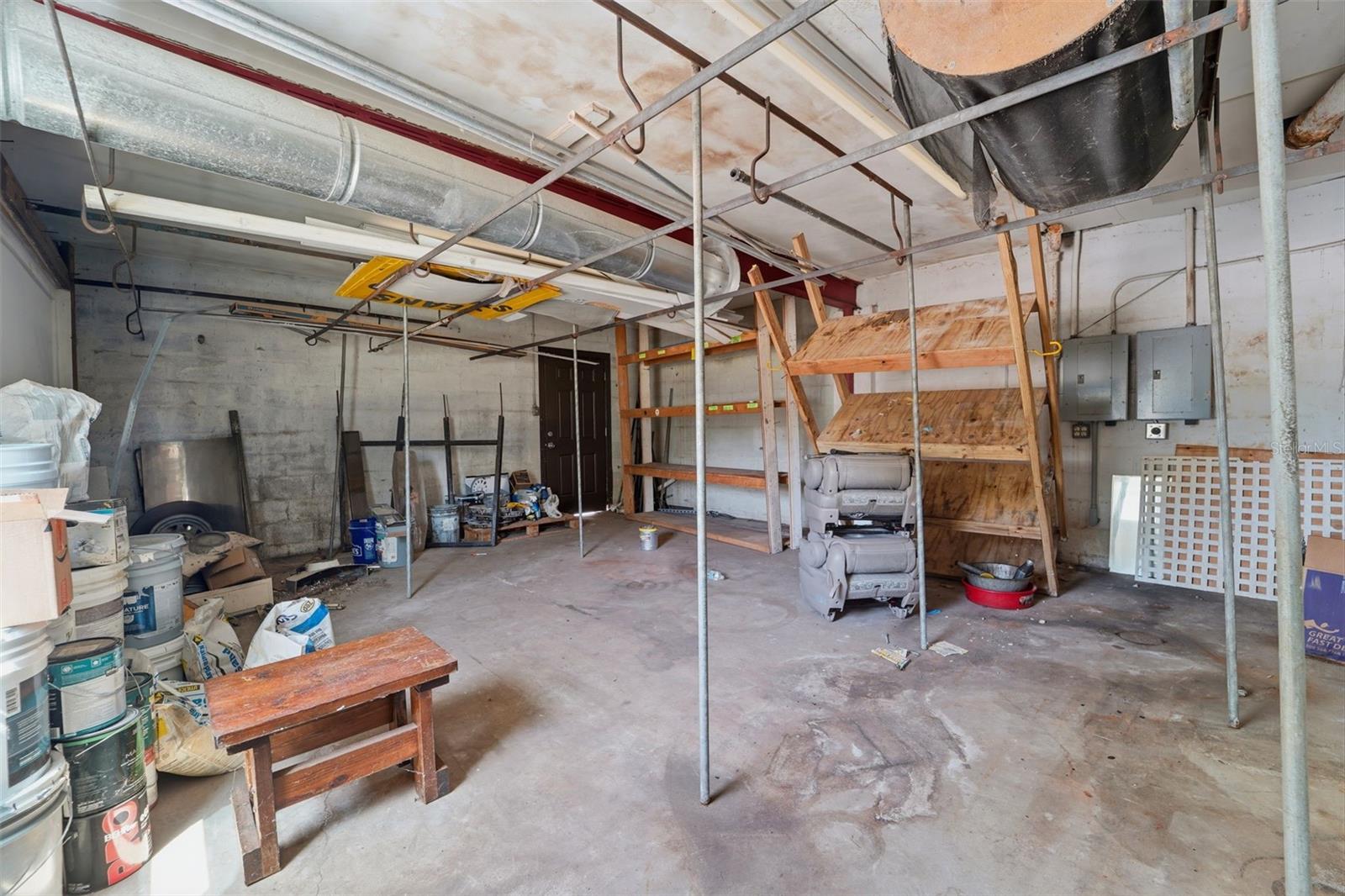 ROOSEVELT PARK ADD - Residential Income