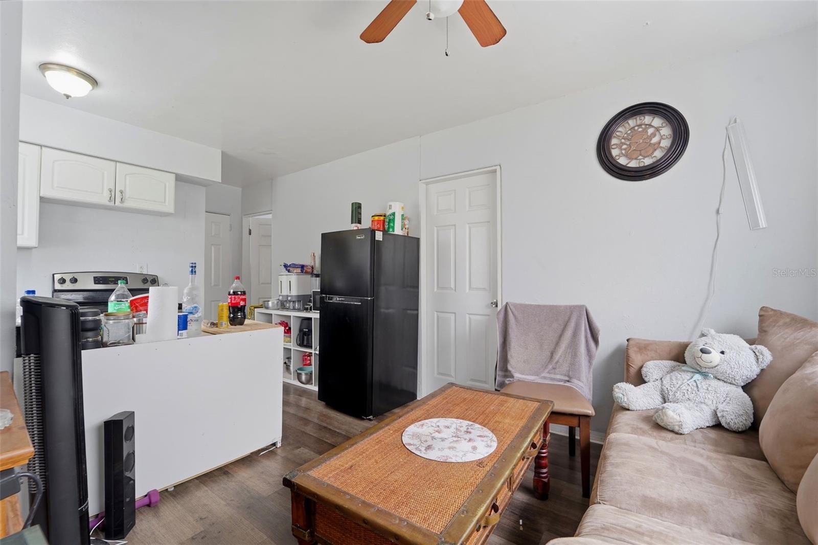 ROOSEVELT PARK ADD - Residential Income