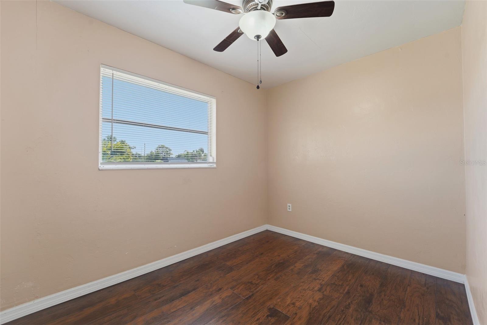 ROOSEVELT PARK ADD - Residential Income