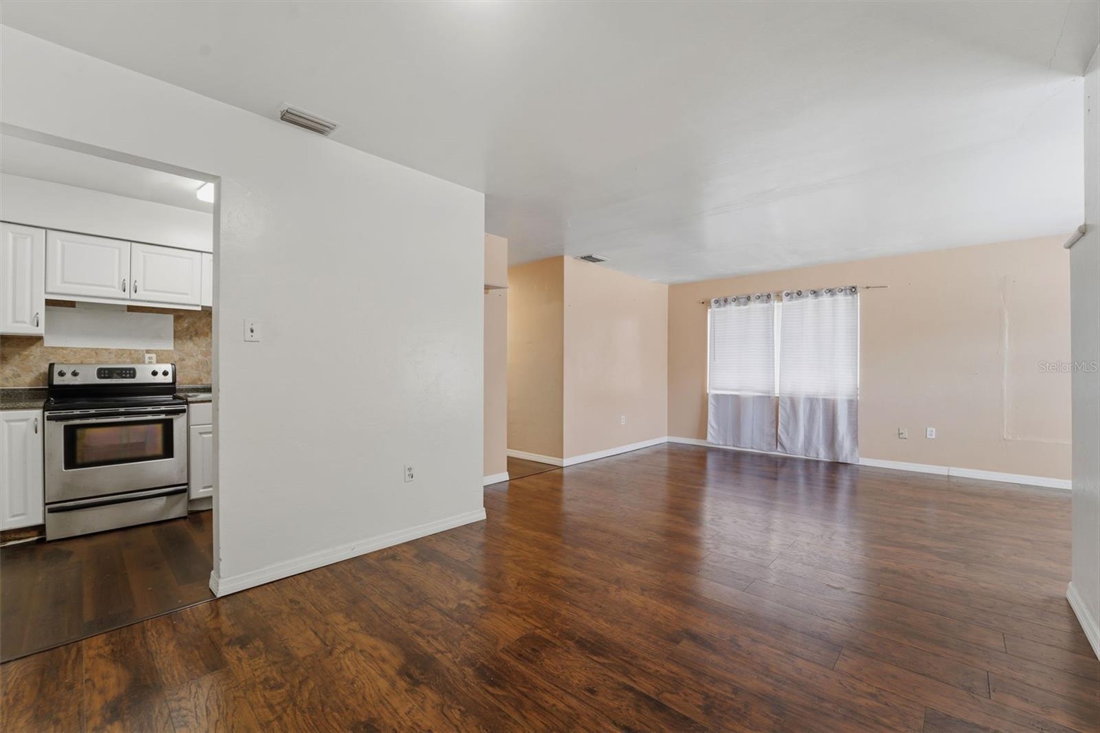 ROOSEVELT PARK ADD - Residential Income