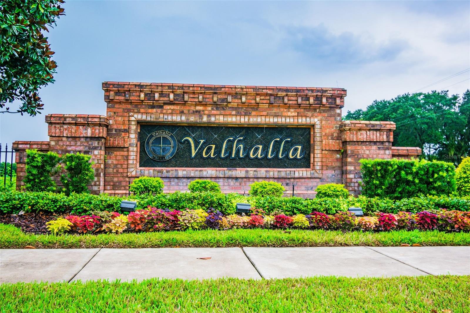 VALHALLA PH 3-4 - Residential Lease