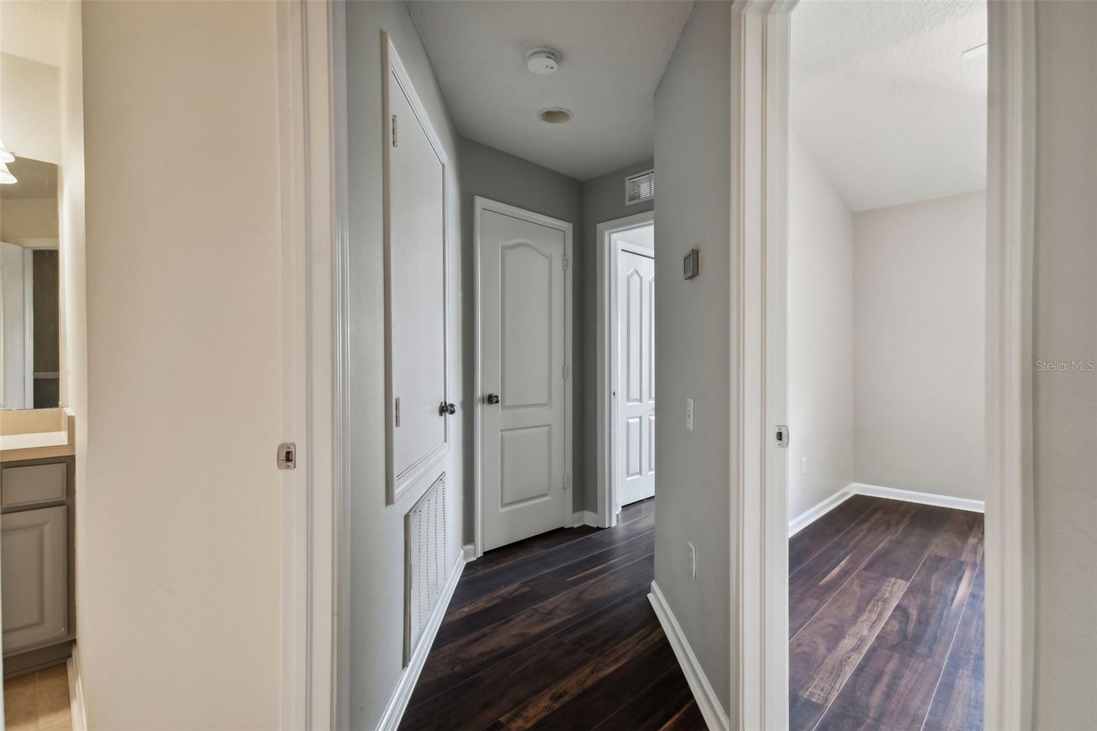 VALHALLA PH 3-4 - Residential Lease