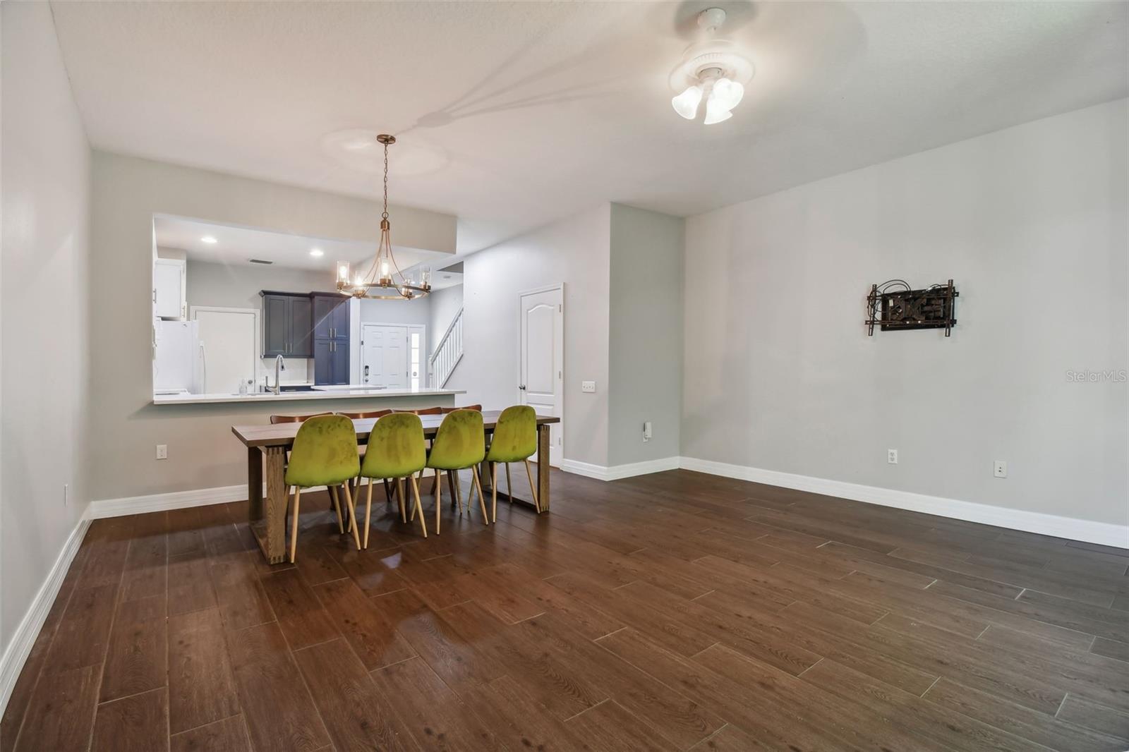 VALHALLA PH 3-4 - Residential Lease