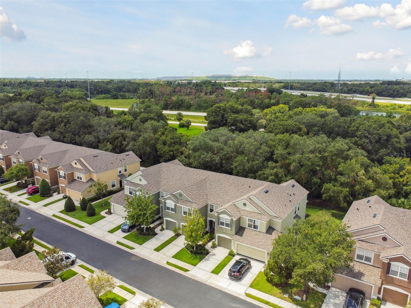 VALHALLA PH 3-4 - Residential Lease