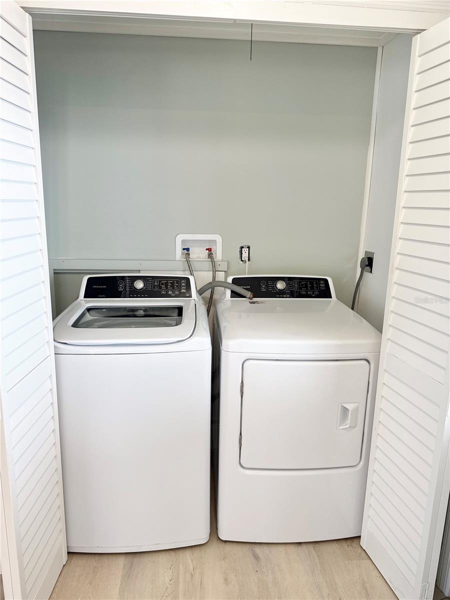 MOBEL AMERICANA MOBILE HOME PARK UNREC - Residential