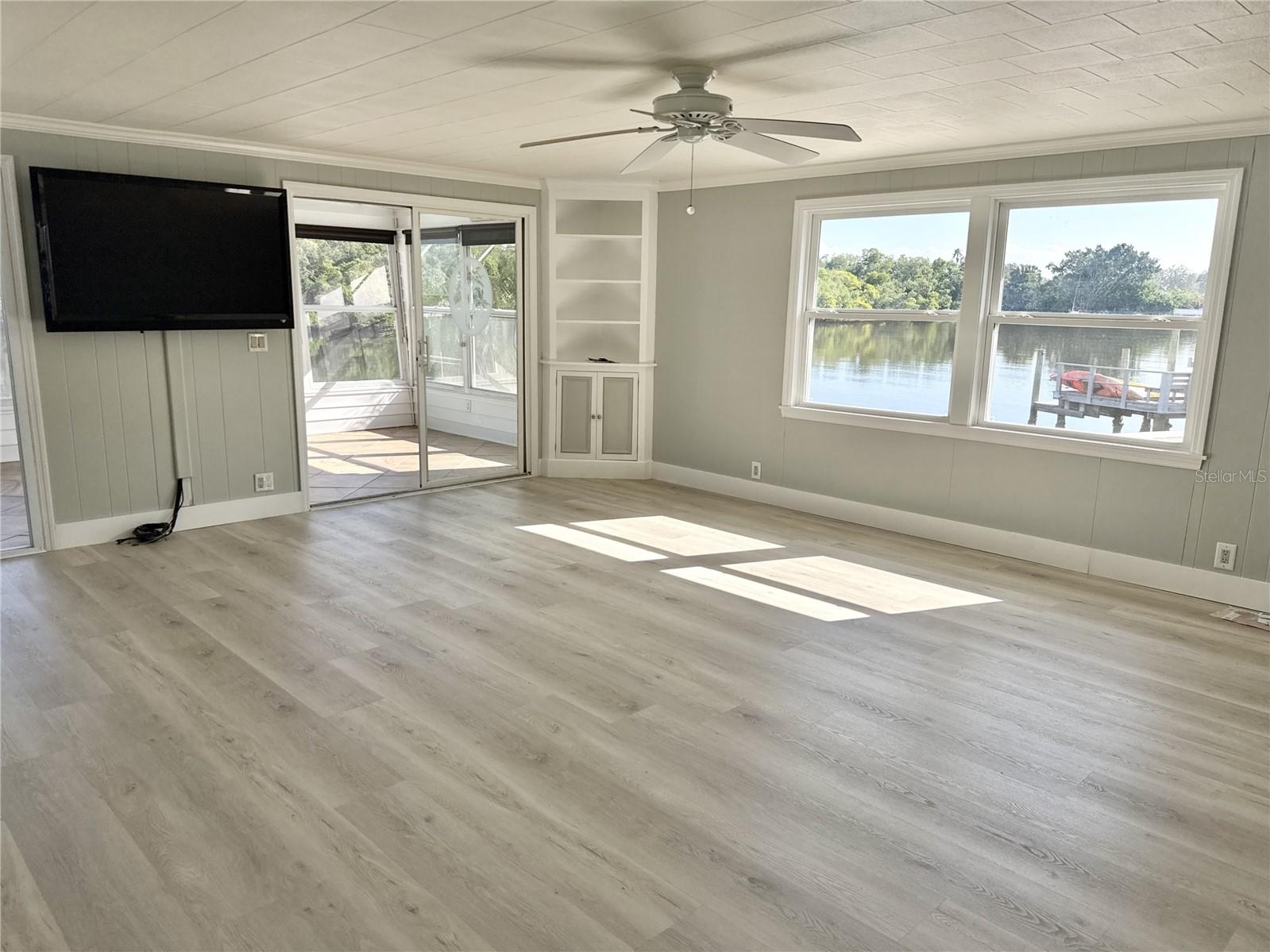 MOBEL AMERICANA MOBILE HOME PARK UNREC - Residential