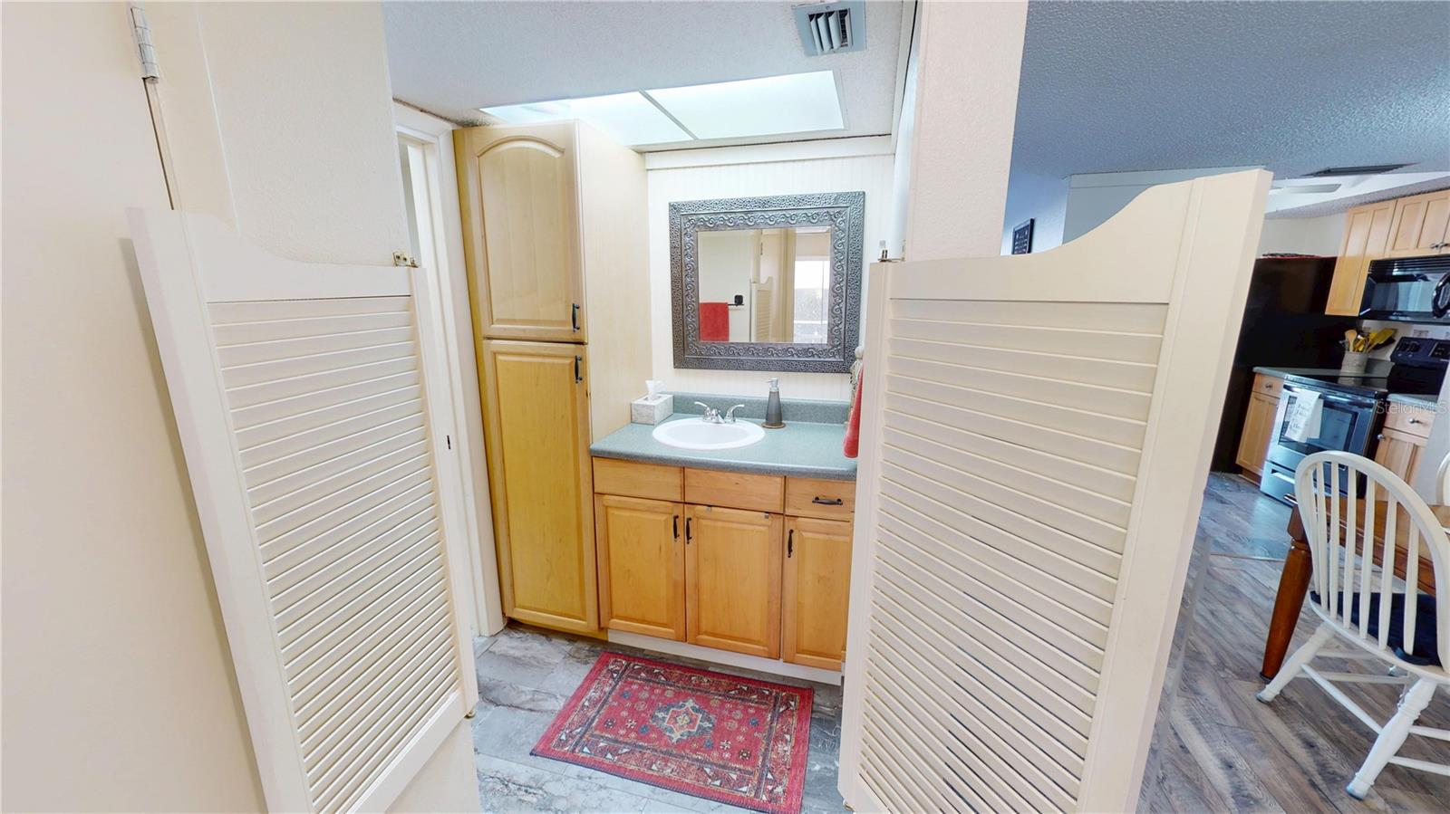 EDGEWATER VILLAGE BLDG I - Residential