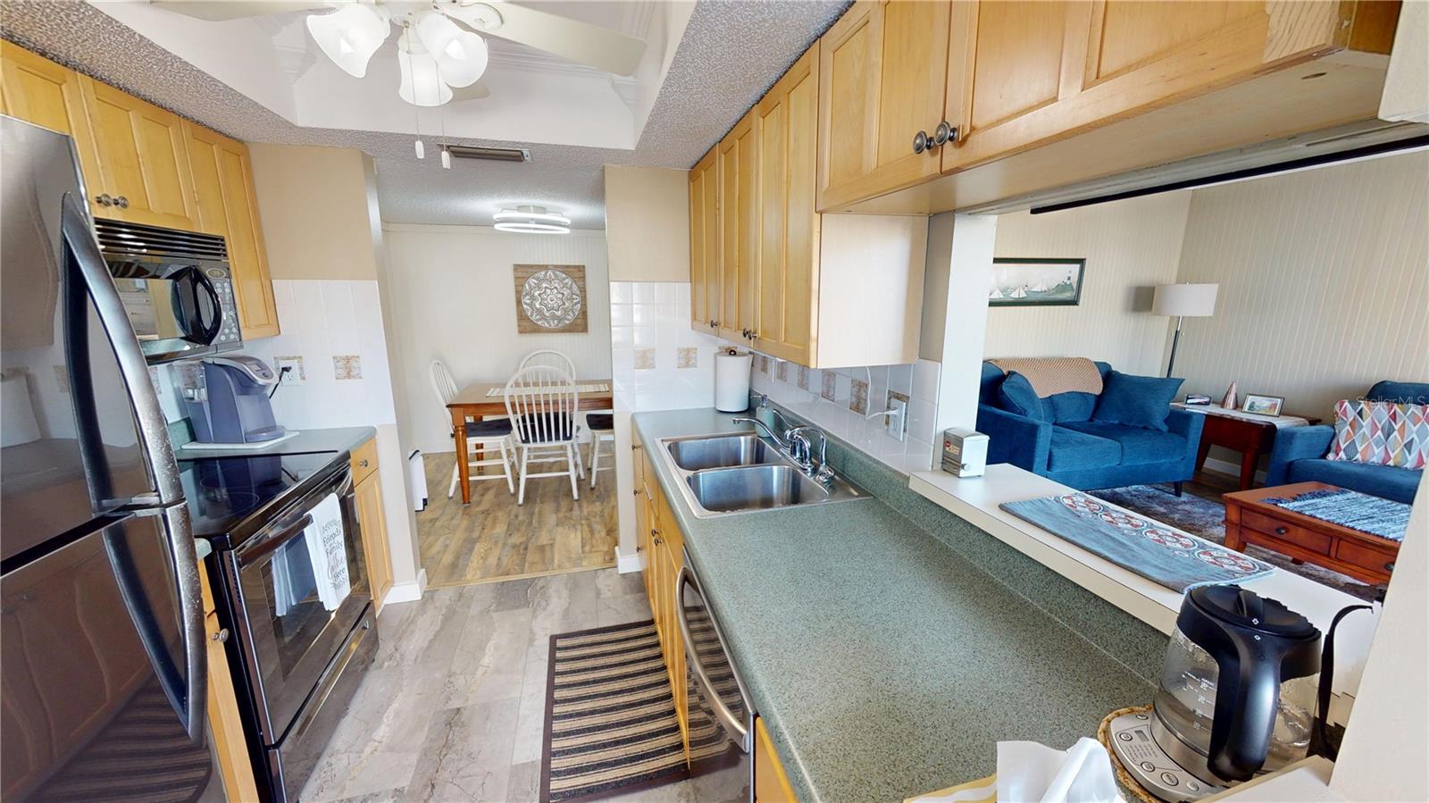 EDGEWATER VILLAGE BLDG I - Residential