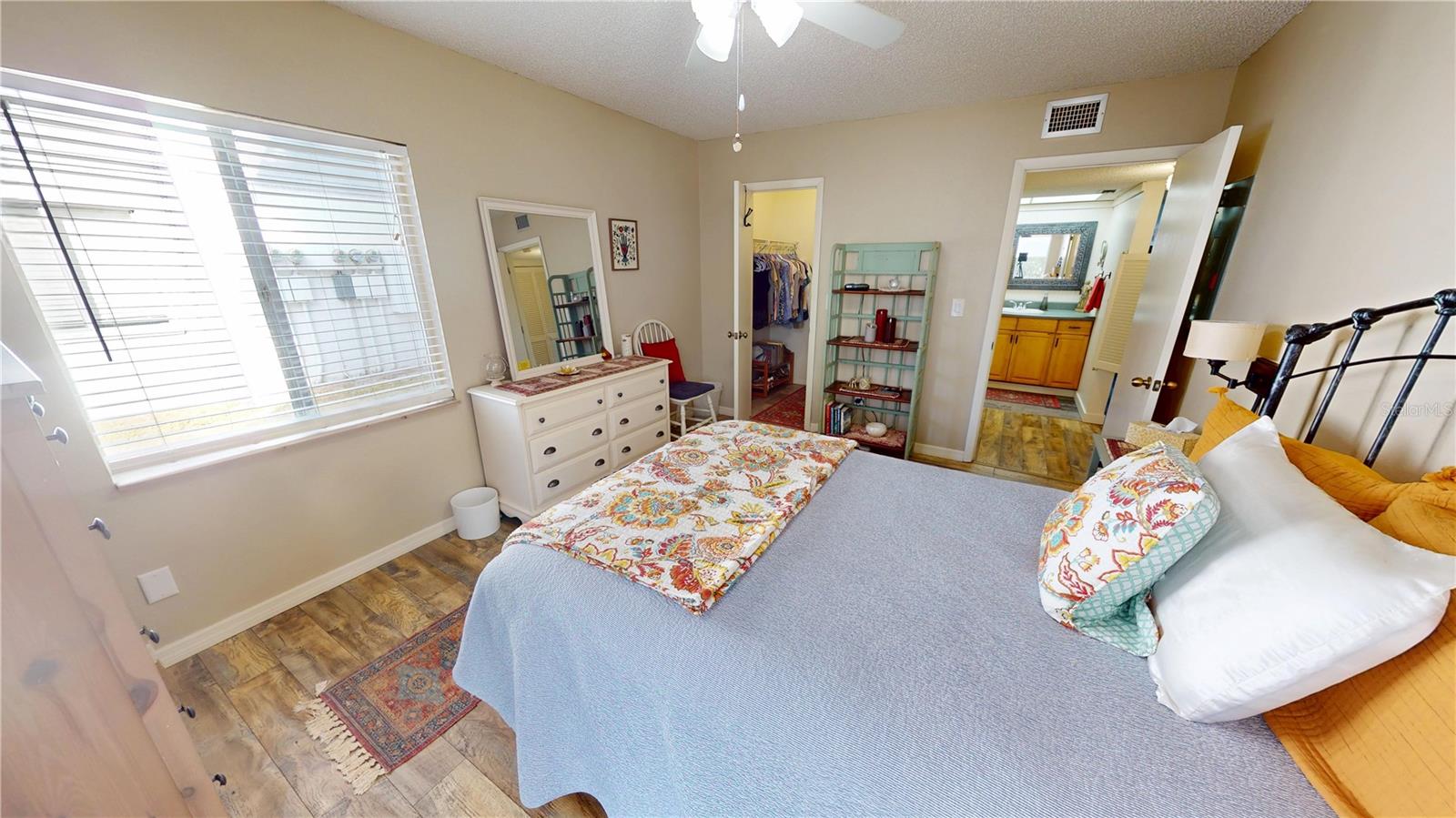 EDGEWATER VILLAGE BLDG I - Residential