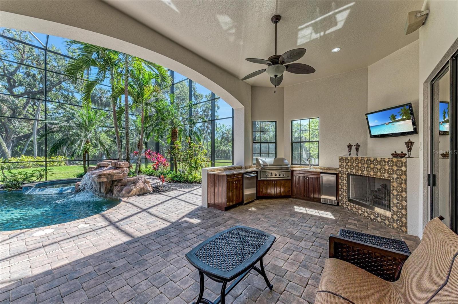 TERRA CEIA BAY NORTH - Residential