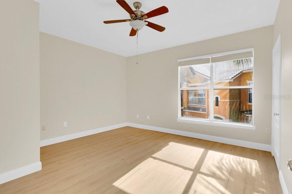 MIRABELLA - Residential