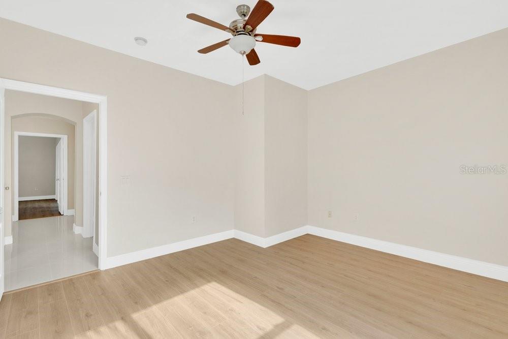 MIRABELLA - Residential