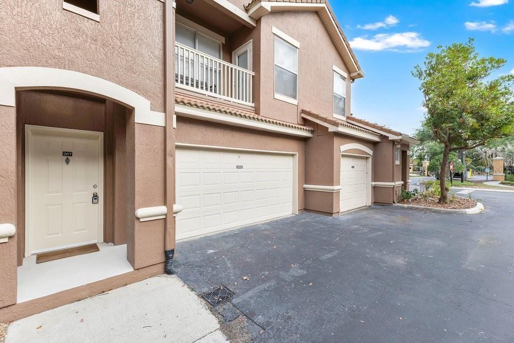 8801 VILLA VIEW CIRCLE 207