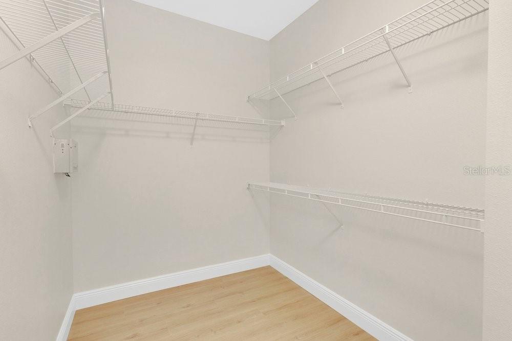 MIRABELLA - Residential