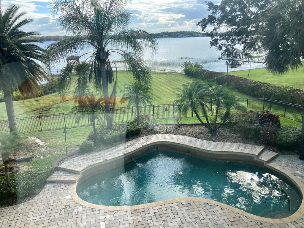 LAKE DOWN VILLAGE - Residential