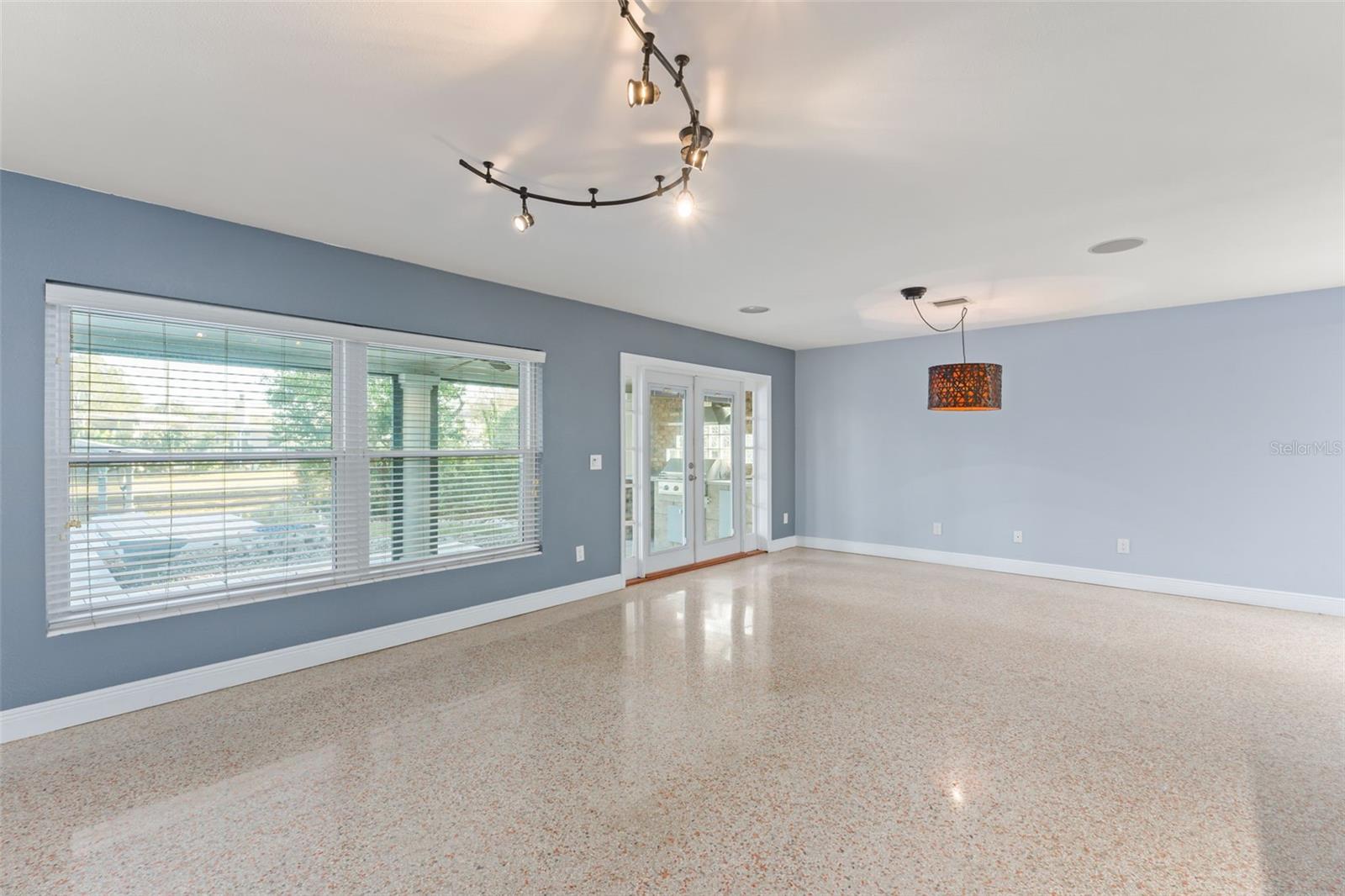 ISLE CATALINA - Residential